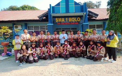 Pelepasan anggota Ekskul Pramuka SMA Negeri Plus Provinsi Riau untuk mengikuti Kemah Akbar Se-Kabupaten Kampar